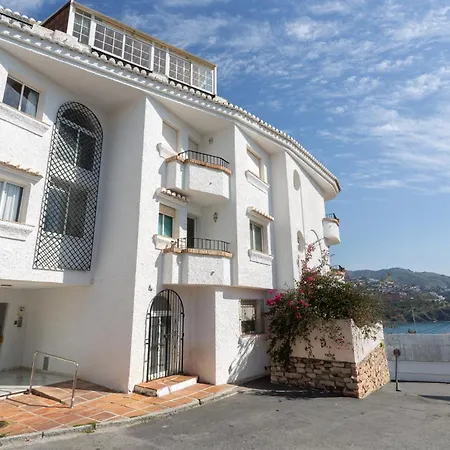 Spacious Terrace & Stunning Views Appartement